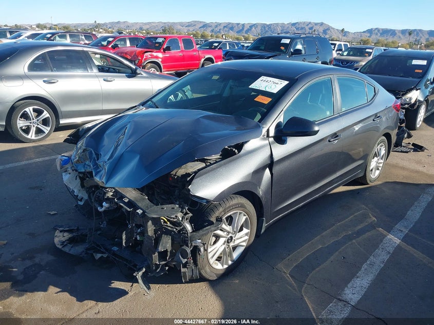 2020 Hyundai Elantra Sel