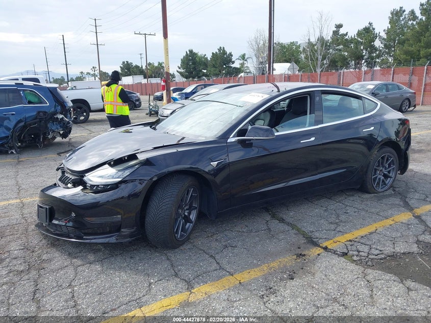 2018 Tesla Model 3 Long Range/Mid Range