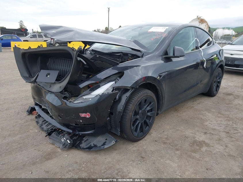 2024 Tesla Model Y Long Range Dual Motor All-Wheel Drive