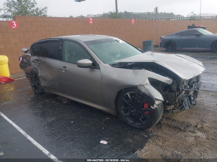 2009 INFINITI G37 JOURNEY
