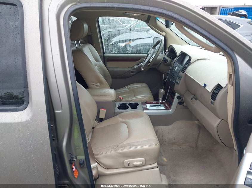 2008 Nissan Pathfinder Le V8