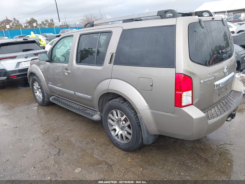 2008 Nissan Pathfinder Le V8