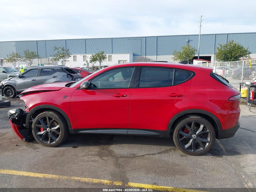 2024 Dodge Hornet R/T Eawd VIN: ZACPDFCW4R3A13774 Lot: 44427954