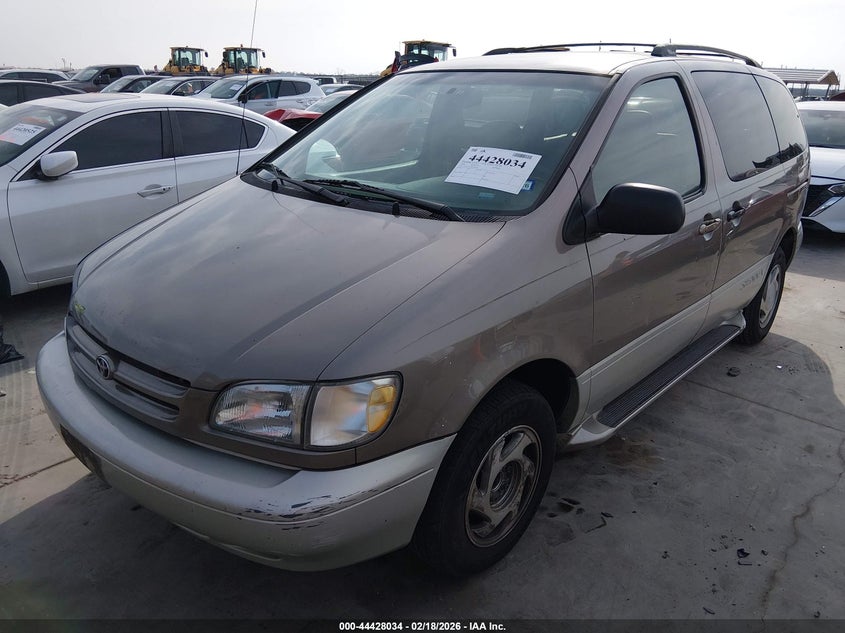 1998 Toyota Sienna Xle