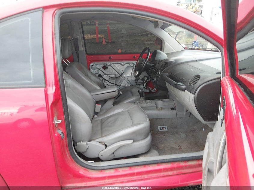 2000 Volkswagen New Beetle Glx