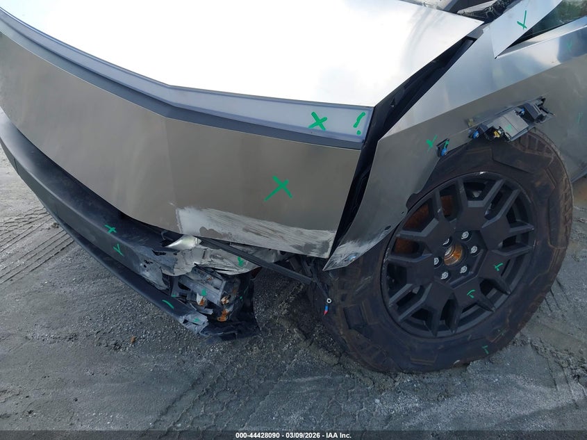 2024 Tesla Cybertruck Cyberbeast VIN: 7G2CEHEE3RA052720 Lot: 44428090