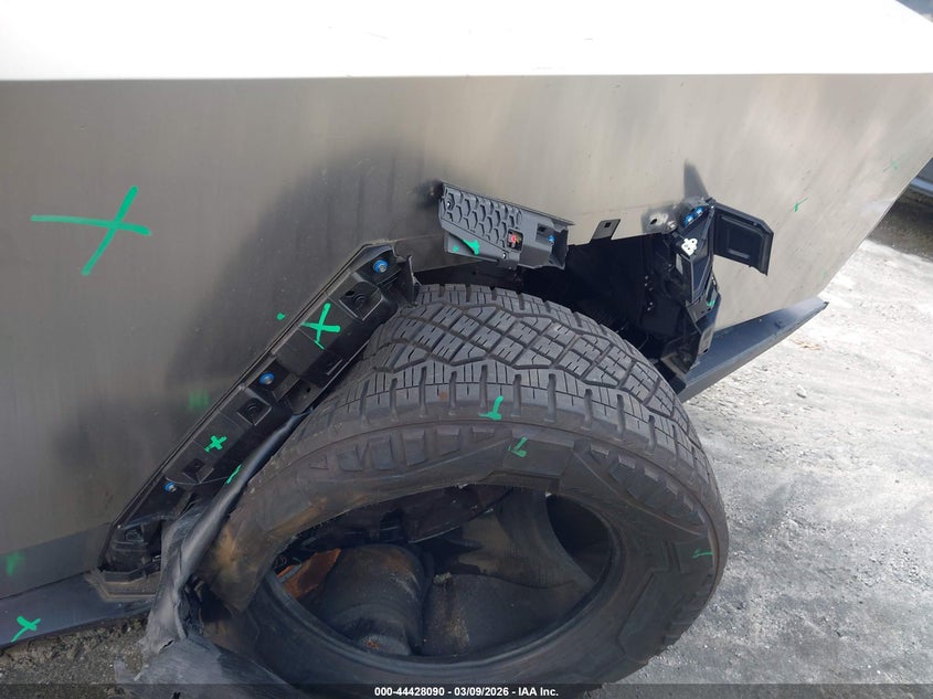2024 Tesla Cybertruck Cyberbeast VIN: 7G2CEHEE3RA052720 Lot: 44428090
