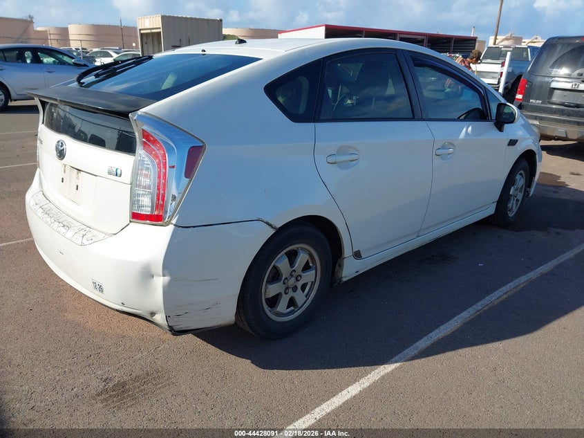 2013 Toyota Prius Five/Four/Three/Three Se/Two