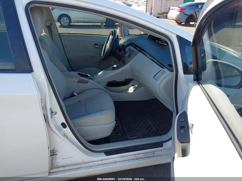 2013 Toyota Prius Five/Four/Three/Three Se/Two