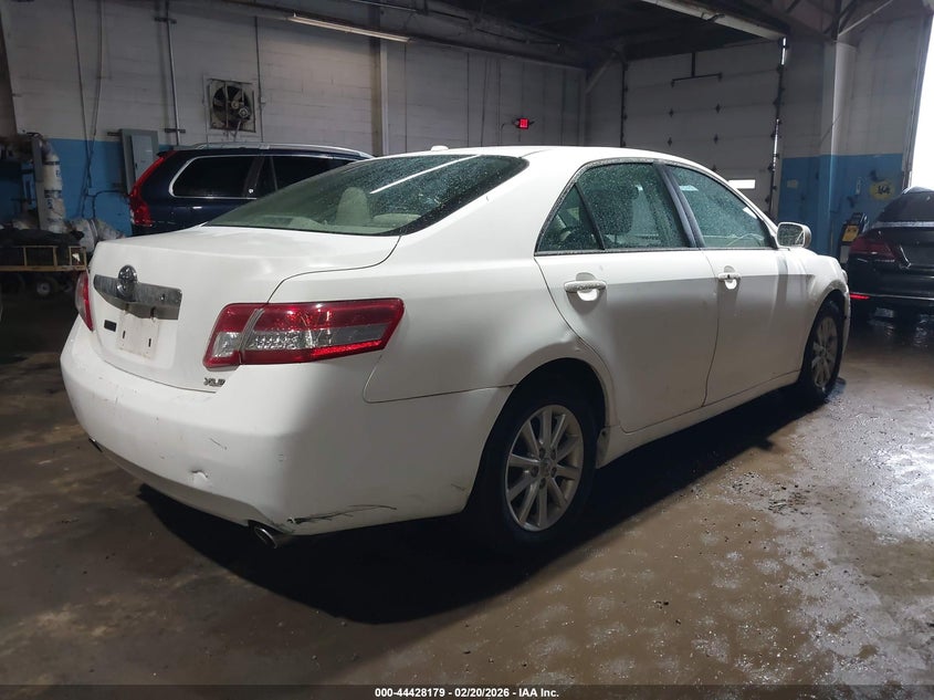 2011 Toyota Camry Xle V6