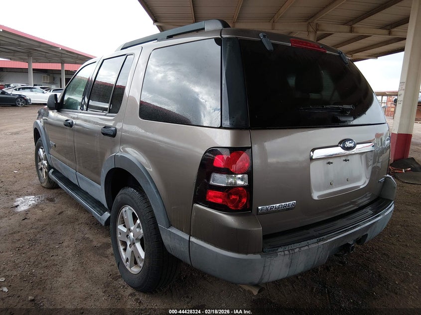 2006 Ford Explorer Xlt