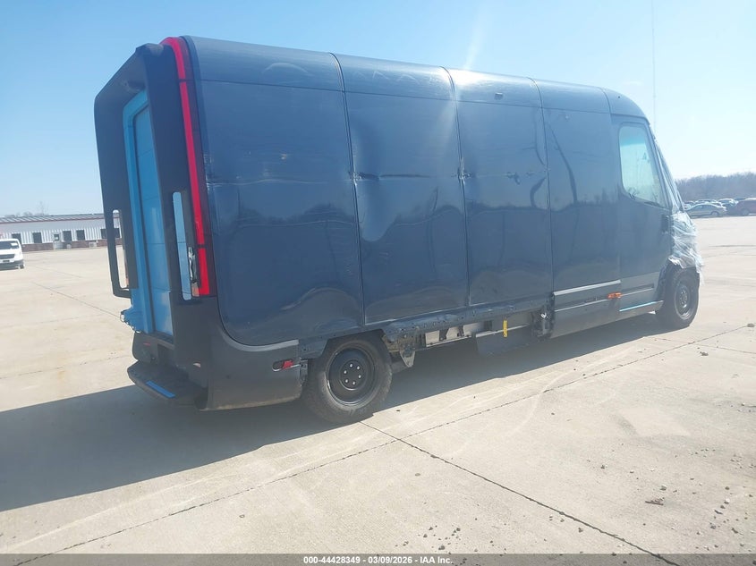 Vin: 7fceheb70pn007351, lot: 44924989, rivian delivery 700 20234