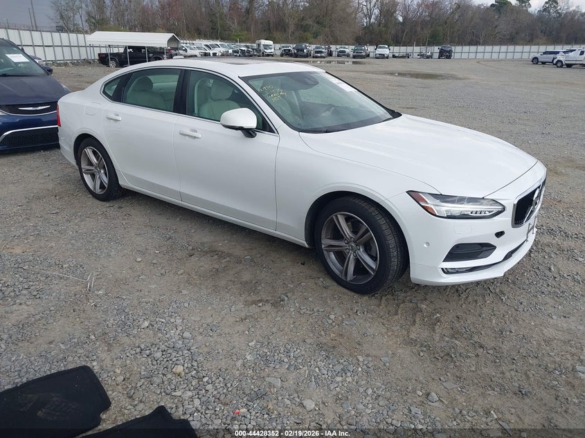 Vin: lvy982mk2jp021425, lot: 44924992, volvo s90 t5 momentum 2018 img_1
