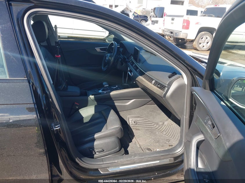 2019 Audi A4 40 Premium/40 Titanium Premium