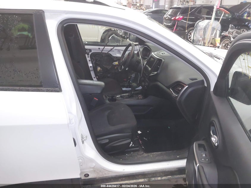 2021 Jeep Cherokee Latitude Fwd