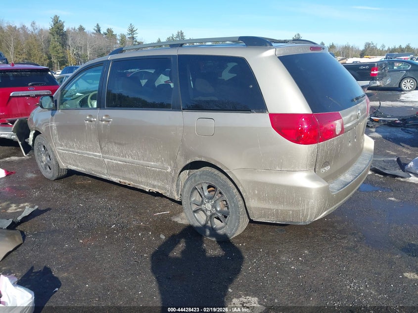 2006 Toyota Sienna Le
