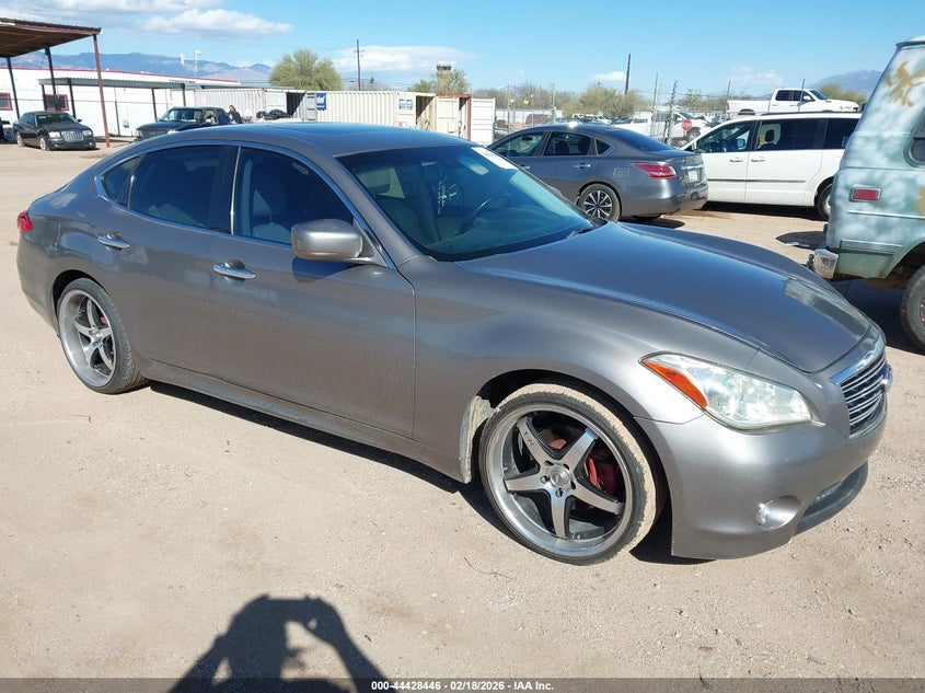 JN1BY1AP5BM325812 INFINITI M37 Photo 1
