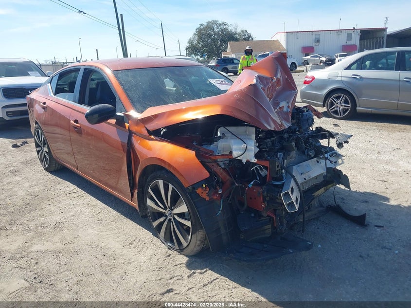 2022 Nissan Altima Sr Fwd