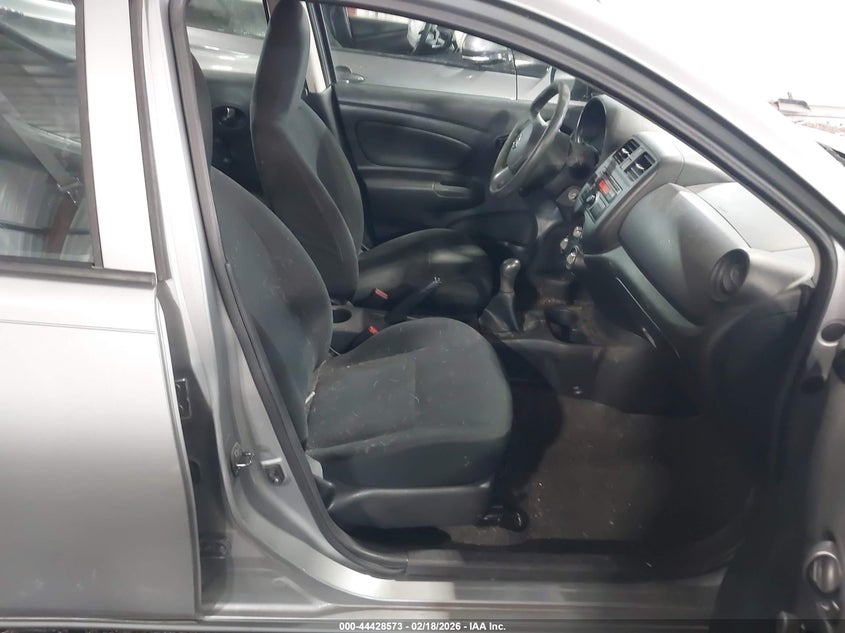 2014 Nissan Versa 1.6 S