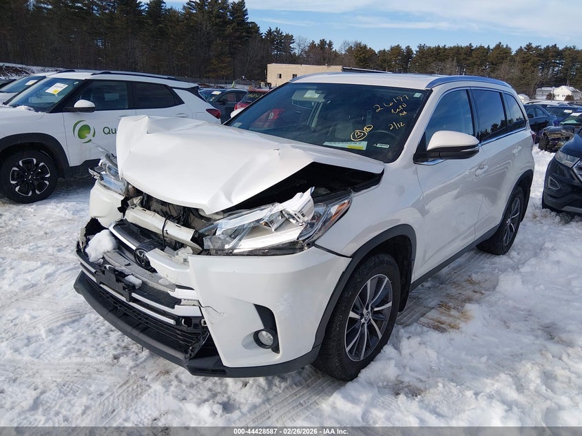 2019 Toyota Highlander Xle