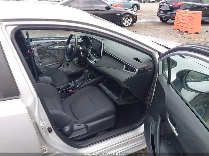 VIN 5YFEPMAE7MP222436 2021 TOYOTA COROLLA LE