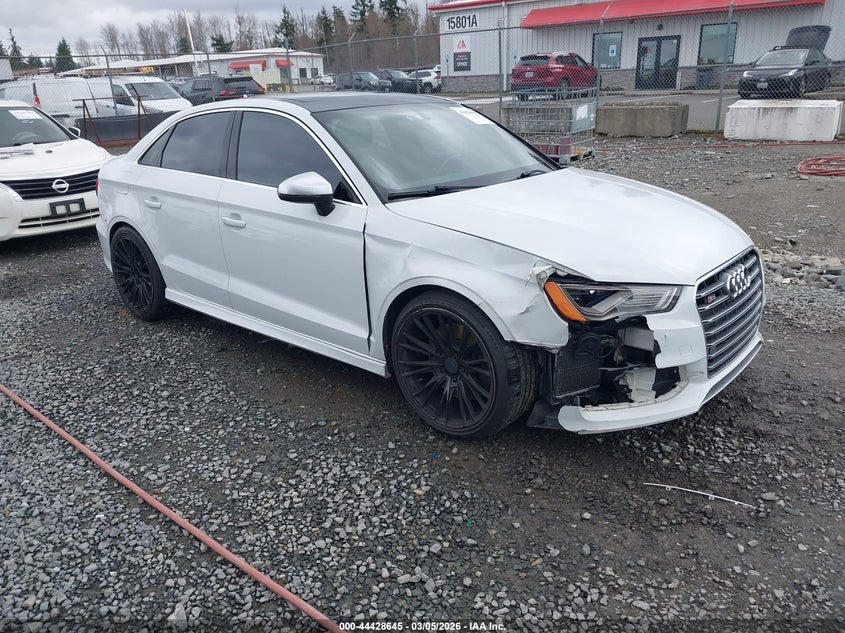 WAUFFGFF1F1109967 AUDI S3 Photo 1