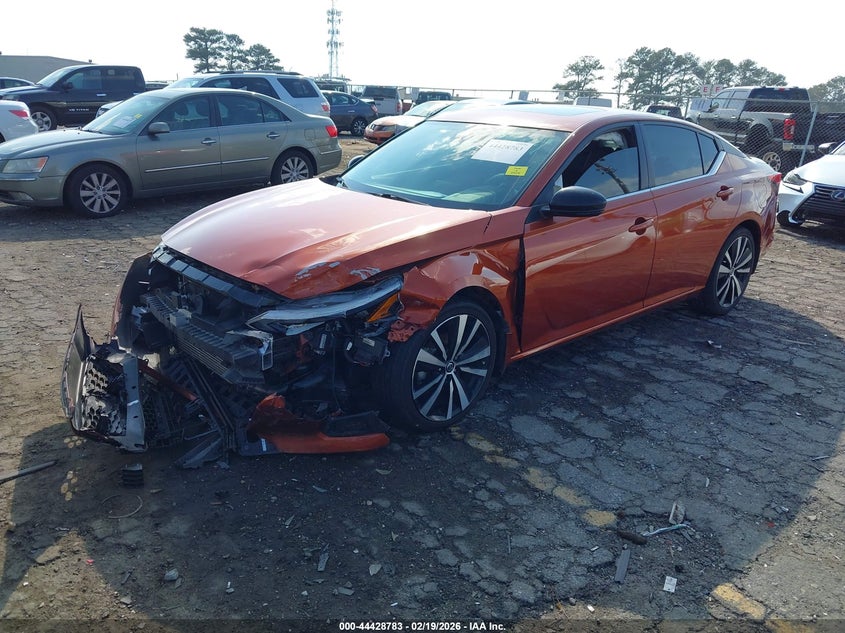 2022 Nissan Altima Sr Vc-Turbo Fwd