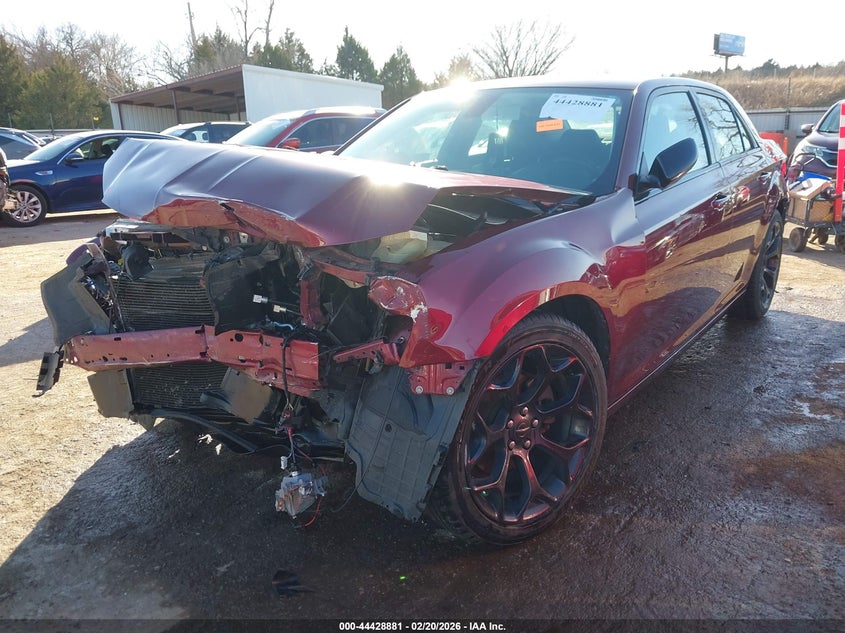 2019 Chrysler 300 Touring