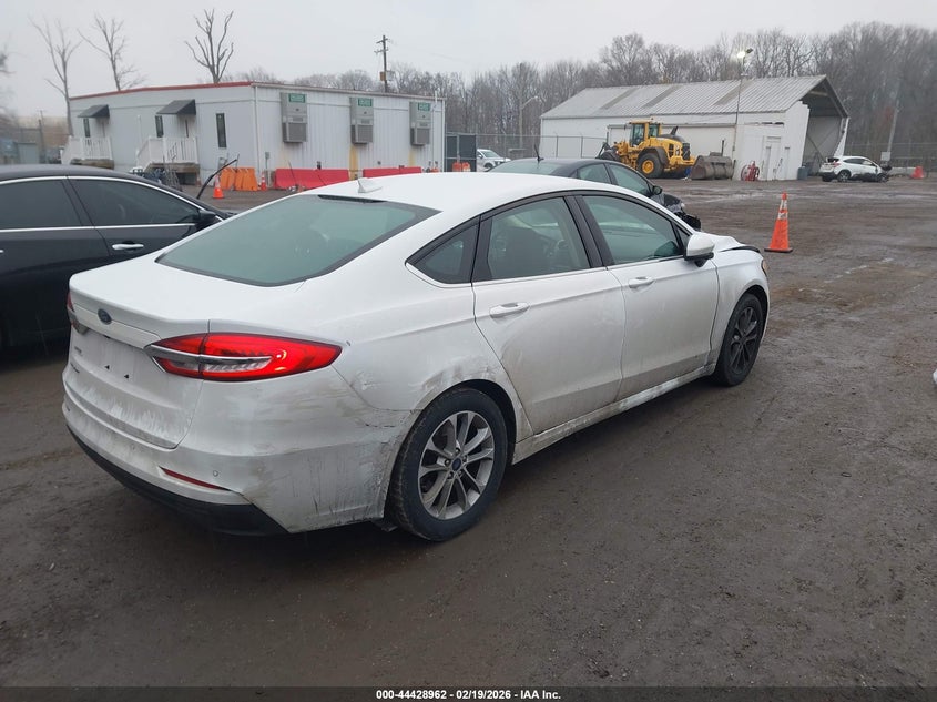 2020 Ford Fusion Se