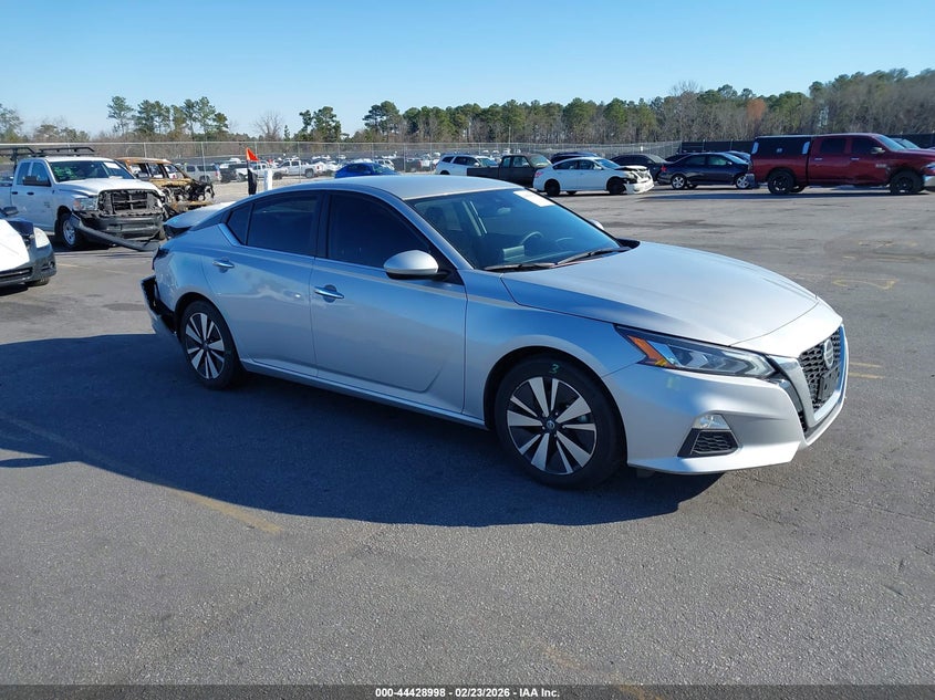 2022 Nissan Altima Sv Fwd