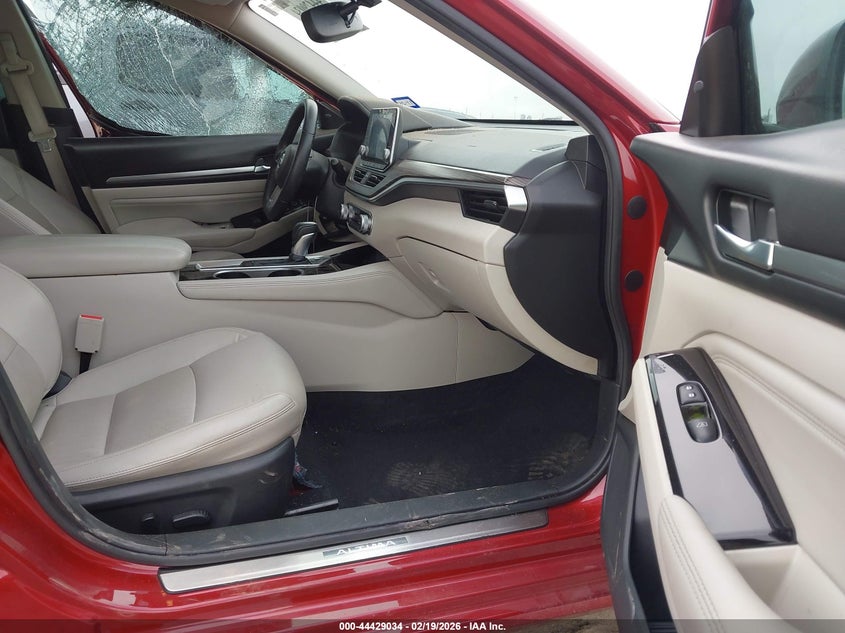 2020 Nissan Altima Platinum Fwd