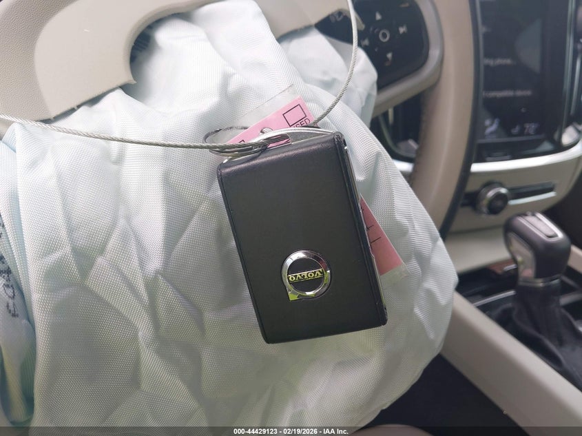 2021 Volvo S60 T5 Momentum VIN: 7JR102FZXMG112633 Lot: 44429123