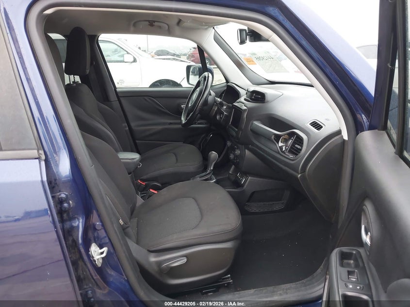 2018 Jeep Renegade Altitude Fwd