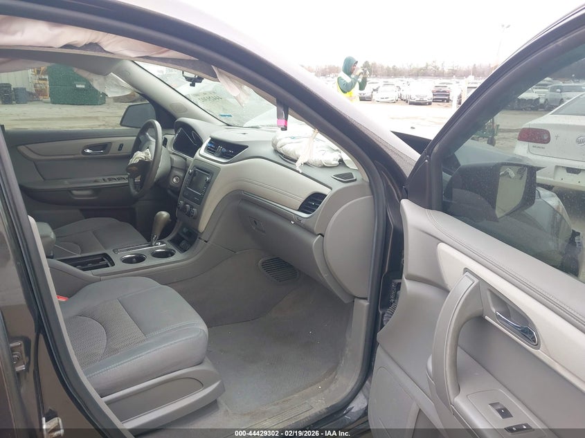 2017 Chevrolet Traverse Ls