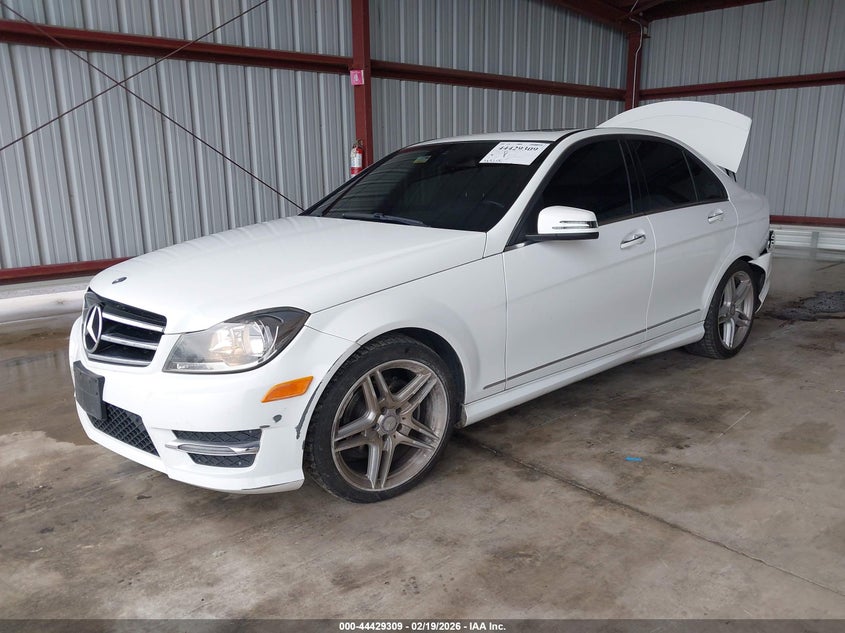 2014 Mercedes-Benz C 250 Sport