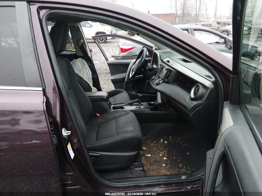 TOYOTA RAV4 - zdjęcie 5