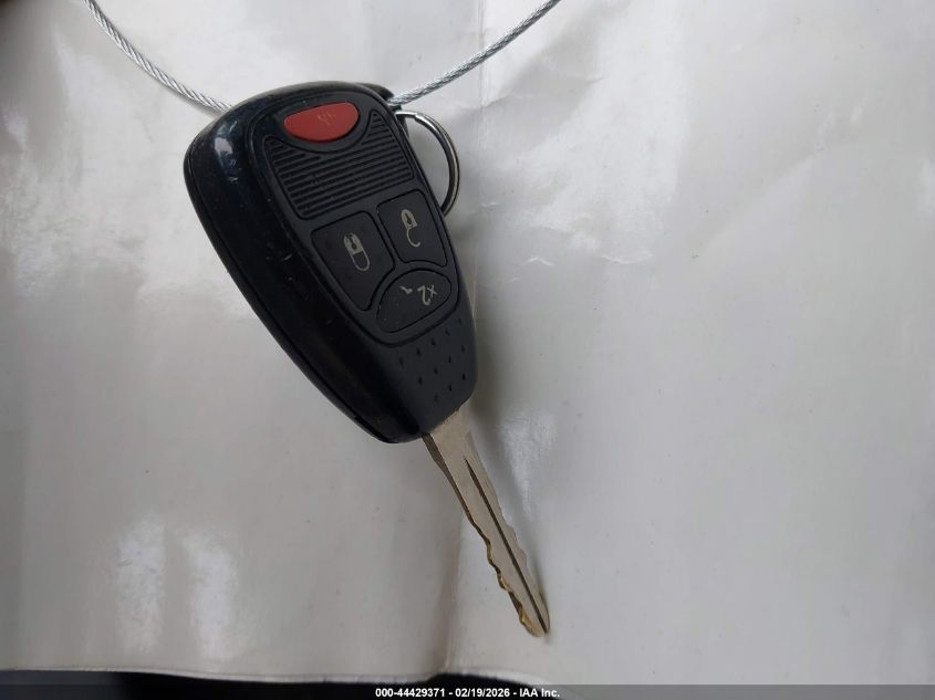 2013 Chrysler 200 Touring VIN: 1C3CCBBB4DN714676 Lot: 44429371