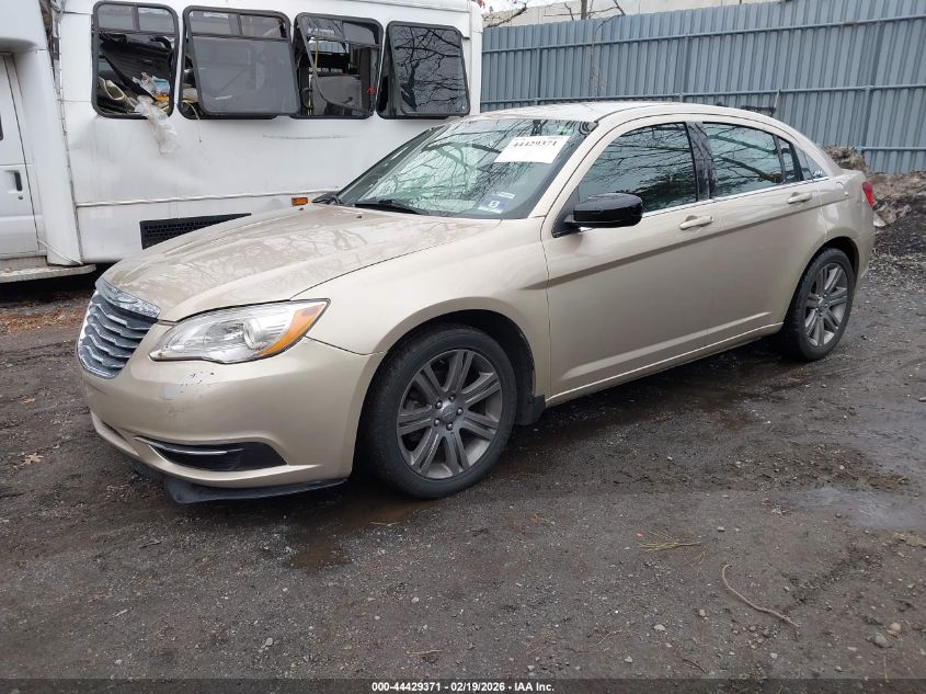 2013 Chrysler 200 Touring VIN: 1C3CCBBB4DN714676 Lot: 44429371