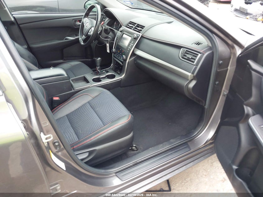 2015 Toyota Camry Se