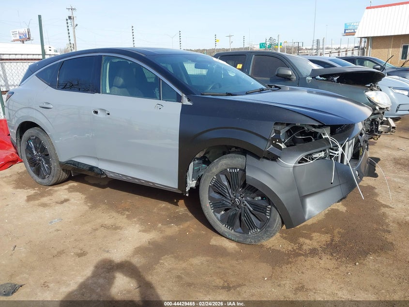 2025 Nissan Murano Platinum