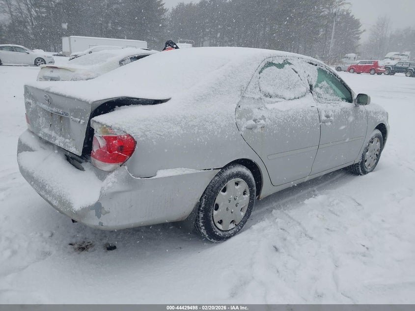 2005 Toyota Camry Le