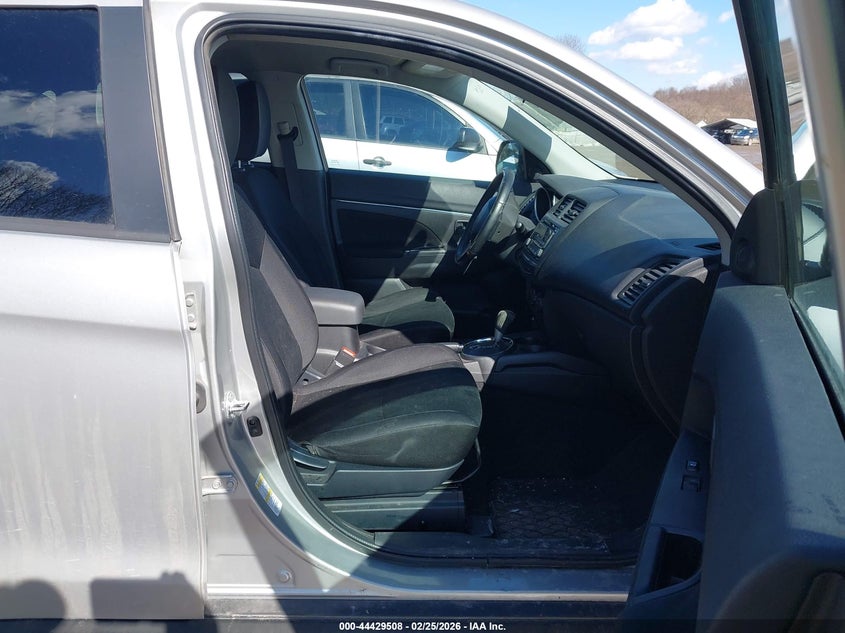 2015 Mitsubishi Outlander Sport Es