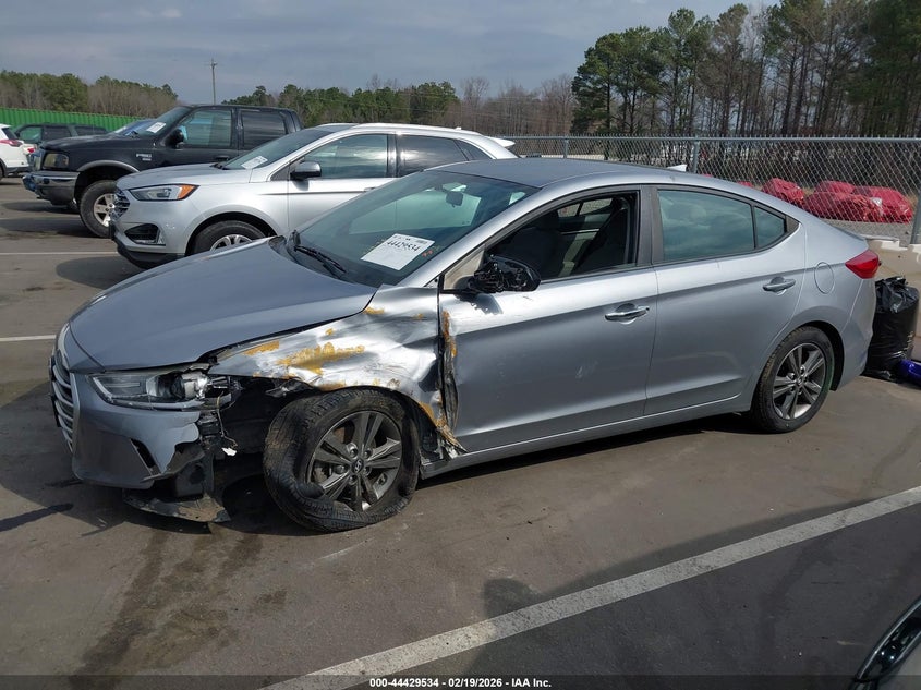 2017 Hyundai Elantra Se VIN: 5NPD84LF6HH007938 Lot: 44429534