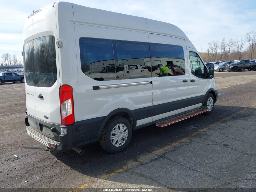 2023 Ford Transit-350 Passenger Van Xl