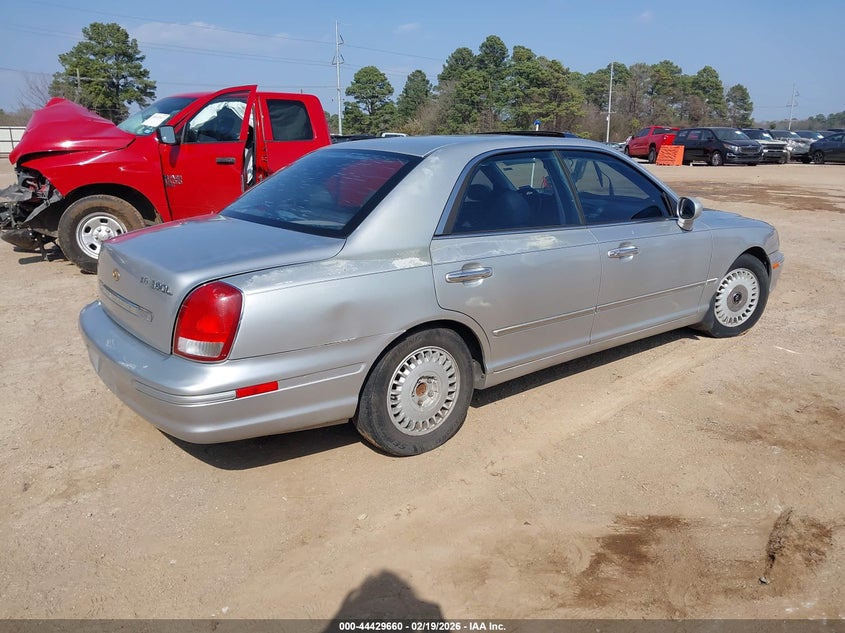 2001 Hyundai Xg300 L