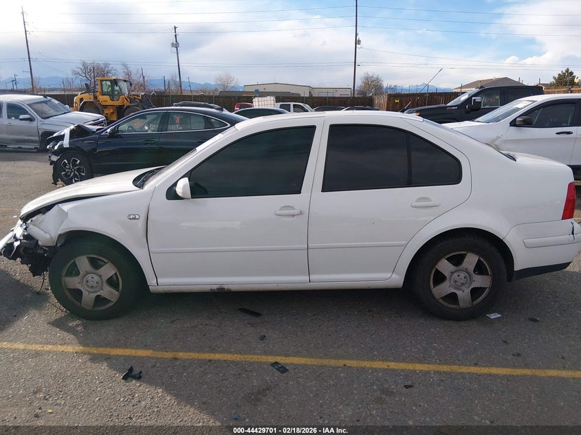 2001 Volkswagen Jetta Gls 1.8L Turbo VIN: 3VWSD69MX1M100849 Lot: 44429701
