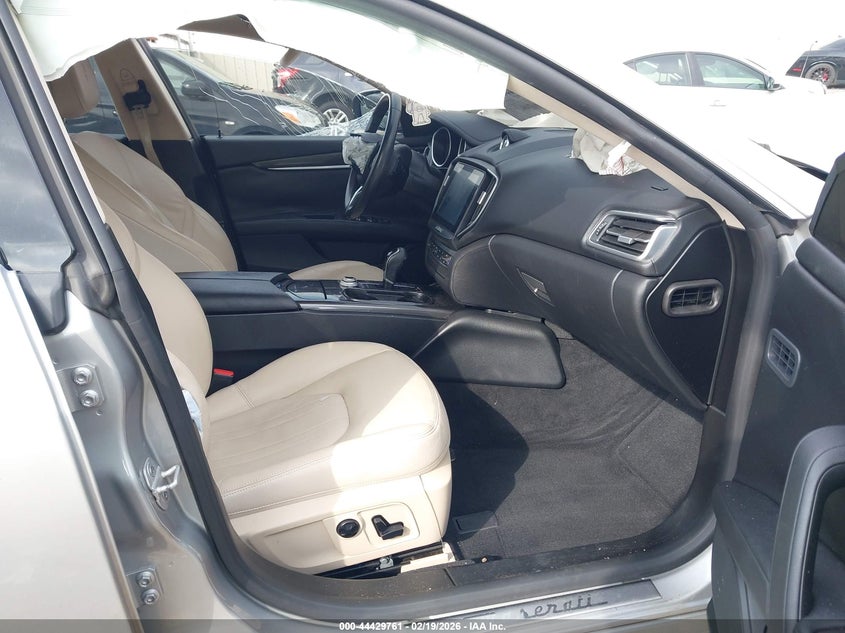 2017 Maserati Ghibli