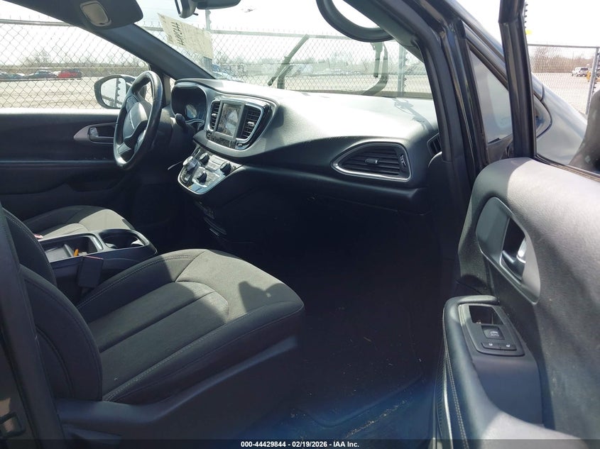 2018 Chrysler Pacifica Touring Plus