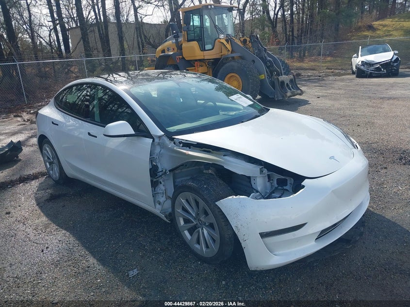 2022 Tesla Model 3 Long Range Dual Motor All-Wheel Drive