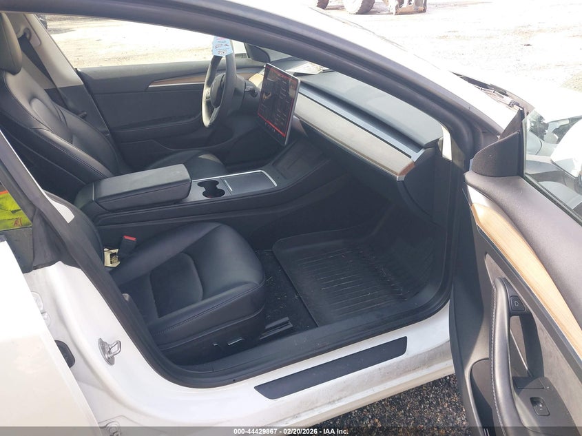 2022 Tesla Model 3 Long Range Dual Motor All-Wheel Drive